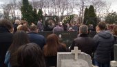 SAHRANA SKOLETOVOG SINA: Na Centralnom groblju poslednji oproštaj od Zorana Uskokovića koji je likvidiran na Kanarevom brdu