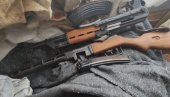 POLICIJA PRONAŠLA CEO ARSENAL! Zaplenjeni puška, pištolj i 500 komada municije, krivične prijave za oca i sina iz Kruševca