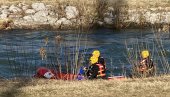 SPASIOCI ČAMCIMA PRETRAŽUJU NIŠAVU: Tragedija u Pirotu, traga se za nestalom srednjoškolkom (17), niko ne zna kako je upala u reku!