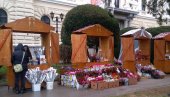 OSMOMARTOVSKI ULIČNI BAZAR: Počela podela prodajnih mesta na trgu u Velikom Gradištu