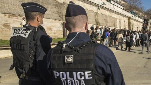 ALARM POSLE MASAKRA U MOSKVI: Antiterorističke mere u Francuskoj podignute na najviši nivo