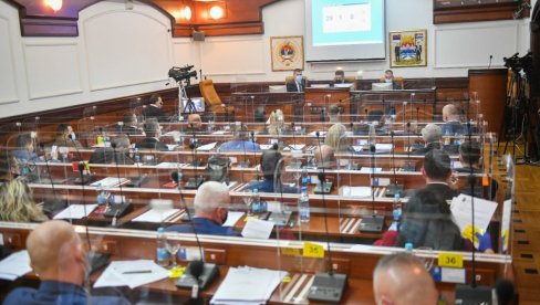 GRAD BANJALUKA NEMA NOVCA ZA PLATE I SOCIJALU:  Skupština nije usvojila rebalans budžeta