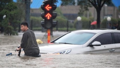 UGROŽENO PREKO 120 MILIONA LJUDI: Stravične poplave prete ovom delu sveta, vlada opšta panika