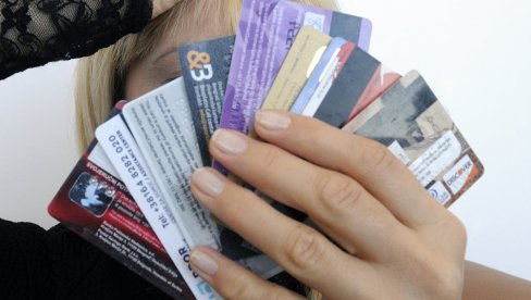 KARTICE ĆE POBEDITI KEŠ KAD - POJEFTINE: Narodna banka Srbije neće dodatno ograničavati upotrebu gotovine