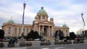 СЕДНИЦА У ПОДНЕ: Скупштине Србије сутра о новој Влади