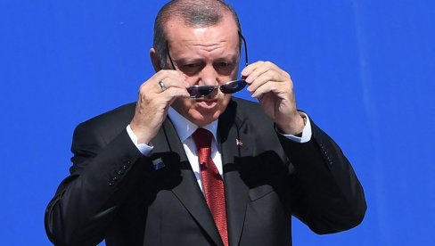ERDOGAN KIPTI OD SREĆE: Zadovoljan što su SAD pristale da prodaju veliku stvar Turskoj