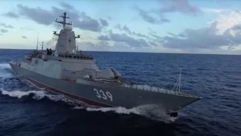 RUSKI RATNI BROD UPLOVIO U SREDOZEMNO MORE: Raketna krstarica Varjag prošla kroz Suecki kanal