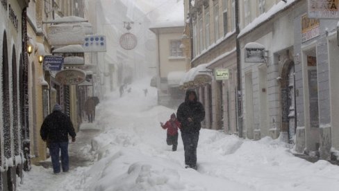 СА АРКТИКА КА БАЛКАНУ ИДЕ ЛЕДЕНА ОЛУЈА У Грчкој хитно упозорење због Оливера: Доноси хладно време, невреме и снег (ФОТО)