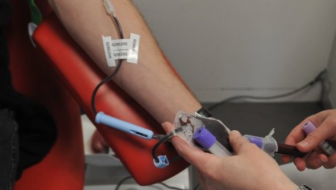 МОБИЛНЕ ЕКИПЕ НА ТЕРЕНУ ШИРОМ ВОЈВОДИНЕ: Завод за трансфузију крви Војводине наставља са прикупљањем крви