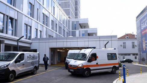 ОДБИЈА САРАДЊУ СА ПОЛИЦИЈОМ: Мушкарац са раном на грудима дошао у болницу у Београду