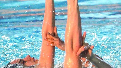 ЈЕЛЕНА И ИВАН У ФИНАЛУ: Наш дует у уметничком пливању бориће се за висок пласман на СП у воденим спортовима у Дохи