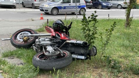 МУШКАРАЦ ПАО СА МОТОРА: Нерећа код Алтине, мотоциклиста пребачен у болницу