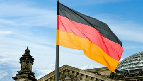 ZA RATOVANJE MORAJU DA SE SPREMAJU I DECA: Šokantan predlog nemačke ministarke prosvete