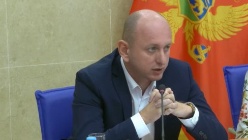 ČOVEK ĆE BITI NA PRVOM MESTU: Knežević - Tražićemo da se izjednače crnogorski i srpski jezik i da se vrati dvojno državljanstvo