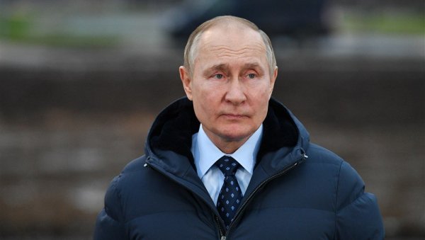 МОЖЕ ДА ПРИМИ ВИШЕ ОД 1.500 УЧЕНИКА: Путин посетио школу у Архангелску