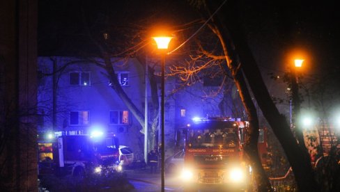 ПОЖАР УЗНЕМИРИО ЛЕСКОВЧАНЕ: Скоро цела кућа изгорела у пожару