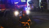 VELIKI POŽAR U BANJALUCI: Gori u fabrici Incel, veliki broj vatrogasaca na terenu
