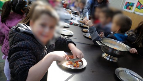NE ŽELE DA RADE ZA MINIMALAC: Problem sa manjkom kuvara u PU Dečiji dani na Starom gradu