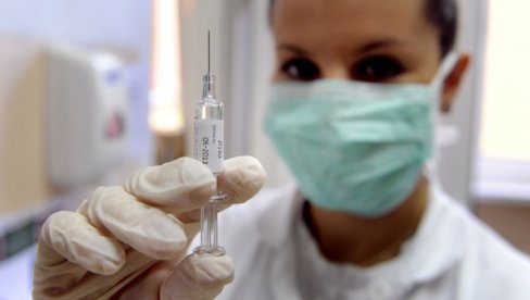 ОГЛАСИО СЕ БАТУТ, МАЛЕ БОГИЊЕ СТИГЛЕ У СРБИЈУ: Педијатри хитно да зову родитеље на вакцинацију