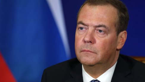 BAJDEN JE ODLUČIO DA ODE IZAZIVAJUĆI NUKLEARNI ARMAGEDON Medvedev: Članstvo Ukrajine u NATO vodi u treći svetski rat