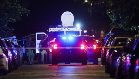 PUCNJAVA U AMERICI: Najmanje četiri osobe ubijene, policija traga za napadačem