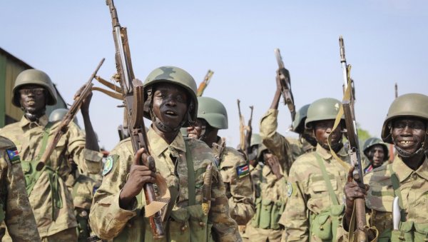 ХАОС У СУДАНУ СЕ НАСТАВЉА: Паравојне снаге заузеле седиште полицијске јединице у јужном Картуму