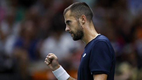 LASLO ĐERE U FINALU: Može li Srbin do treće ATP titule protiv favorizovanog Zvereva?