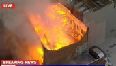 SNIMAK IZ VAZDUHA POŽARA U SIDNEJU: Dim se izdiže iznad grada - zapaljena zgrada se urušila (VIDEO)