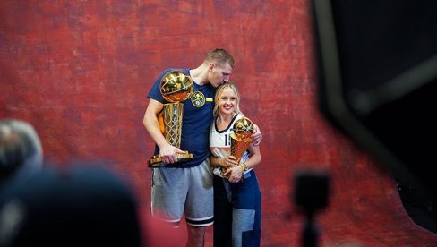 AMERI SE KLANJAJU SRBINU: Nikola Jokić je postao najbolji košarkaš sveta, evo i kako