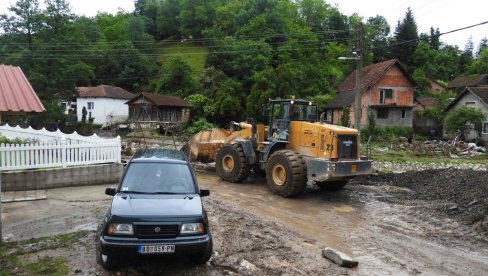 EVAKUISANO 125 OSOBA: Spisak mesta gde je proglašena vanredna situacija zbog poplava u Srbiji