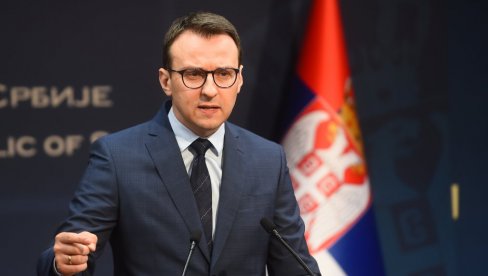 SVA ODGOVORNOST ZA KRIZNA DEŠAVANJA NA PRIŠTINI Petković: Smirivanju situacije ne doprinosi zabrana Srbima da glasaju na KiM