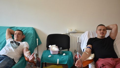 HUMANOST NA DELU: U Bosilegradu prikuljeno 90 jedinica krvi za potrebe VMA u Beogradu