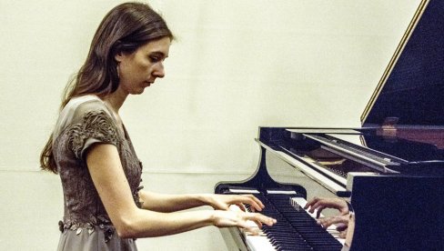 KONCERT U GVARNERIJUSU:  Milica Zidarić izvešće kompozicije Mocarta i Šopena na klaviru