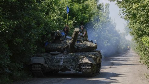 TE OPCIJE SU NA STOLU: Francuska bi mogla da ubrza proizvodnju oružja kako bi pomogla Ukrajini