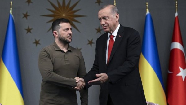 ЕРДОГАН: Турска спремна да организује мировни самит за решење сукоба у Украјини