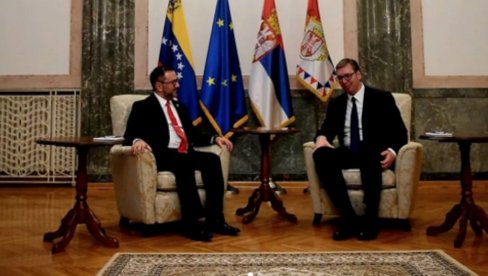 SRBIJA I VENECUELA SU ISTINSKI PRIJATELJI: Predsednik Vučić na sastanku sa ministrom Ivanom Hilom Pintom (FOTO)