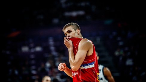 BOGDAN BOGDANOVIĆ ZATEČEN: Spazio srpske košarkašice i ovako reagovao (VIDEO)