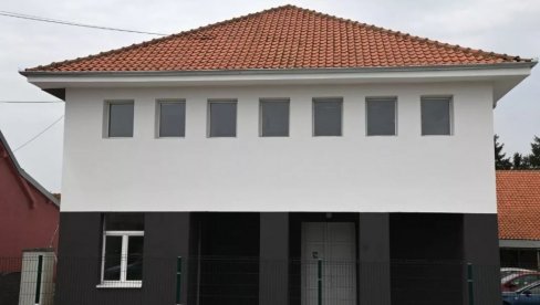 OBNOVLJENE FASADE NA ZGRADAMA DOMOVA KULTURE: Vrednost radova u Bradarcu 2,5 miliona, u Ostrovu 2,2 miliona