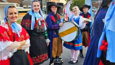 ЛЕБАНЕ ДОМАЋИН ЉУБИТЕЉИМА НАРОДНЕ ИГРЕ: Фестивал фолклора поново у варошици на југу Србије