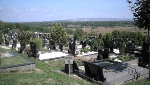 ДЕМИНЕРЕ ТРАЖЕ ОД 2020: Немогуће проширење Новог гробља у Пожаревцу -  проблем неексплодиране мине