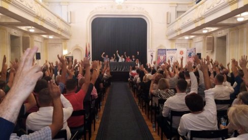 ЗАХТЕВАЈУ ОБЕЋАНЕ ПОВИШИЦЕ: Из пет гранских синдиката запослених у институцијама РС најавили крајем месеца протесте