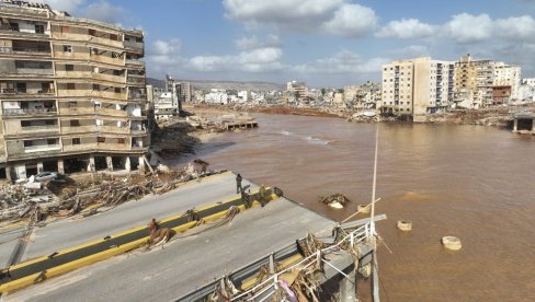 U LIBIJI POGINULO DO 20.000 LJUDI?  Gradonačelnik libijskog lučkog grada Derna Abdulmenam al Gaiti izneo zabrinjavajuće procene