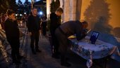 ПОМЕН ЖРТВАМА: И Краљевчани одали пошту убијеним Србима на Космету (ФОТО)
