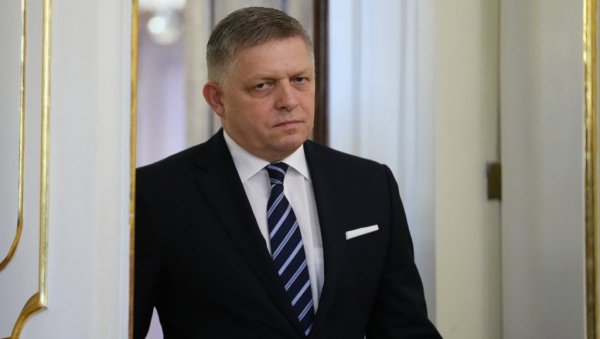 ОДБИЈЕН ПРЕДЛОГ ПРЕТХОДНОГ КАБИНЕТА: Влада Словачке блокирала испоруке војне помоћи Украјини