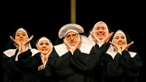 STIŽU ČASNE SESTRE U AKCIJI: Slovenačka muzička komedija gostuje u Beogradskom dramskom pozorištu