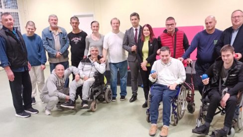 TRENING I ZA INVALIDE: Saradnja Boćarskog kluba i Centra za brigu o starima deci i osobama sa invaliditetom