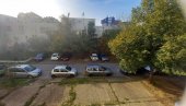 НАВАЛИЛИ НА МЕСТА  У РЕПИШКОЈ УЛИЦИ: Чукарички тржни центар и  станари из комшилука ломе копља око паркинга