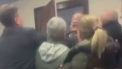 DRAMA U NOVOM PAZARU: Otac Đilasovog glavnog čoveka u gradu napao Gradsku izbornu komisiju (VIDEO)
