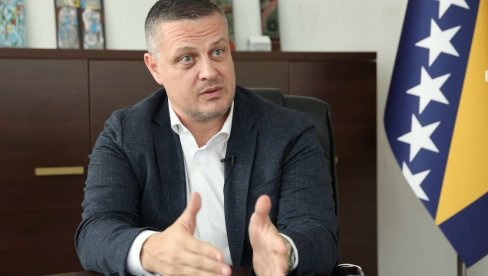 „MIŠEVI, DOBRO ZAPAMTITE…“ Bećirovićev pulen besni zbog zabrane proslave nepostojećeg dana državnosti u Banjaluci