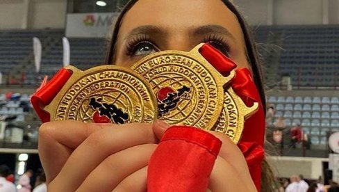 SRPKINJA SPREMNA DA POKORI EVROPU I AMERIKU: Emilija Antanasijević jedna od najvećih zvezda na Evropskom prvenstvu za Karatistkinje